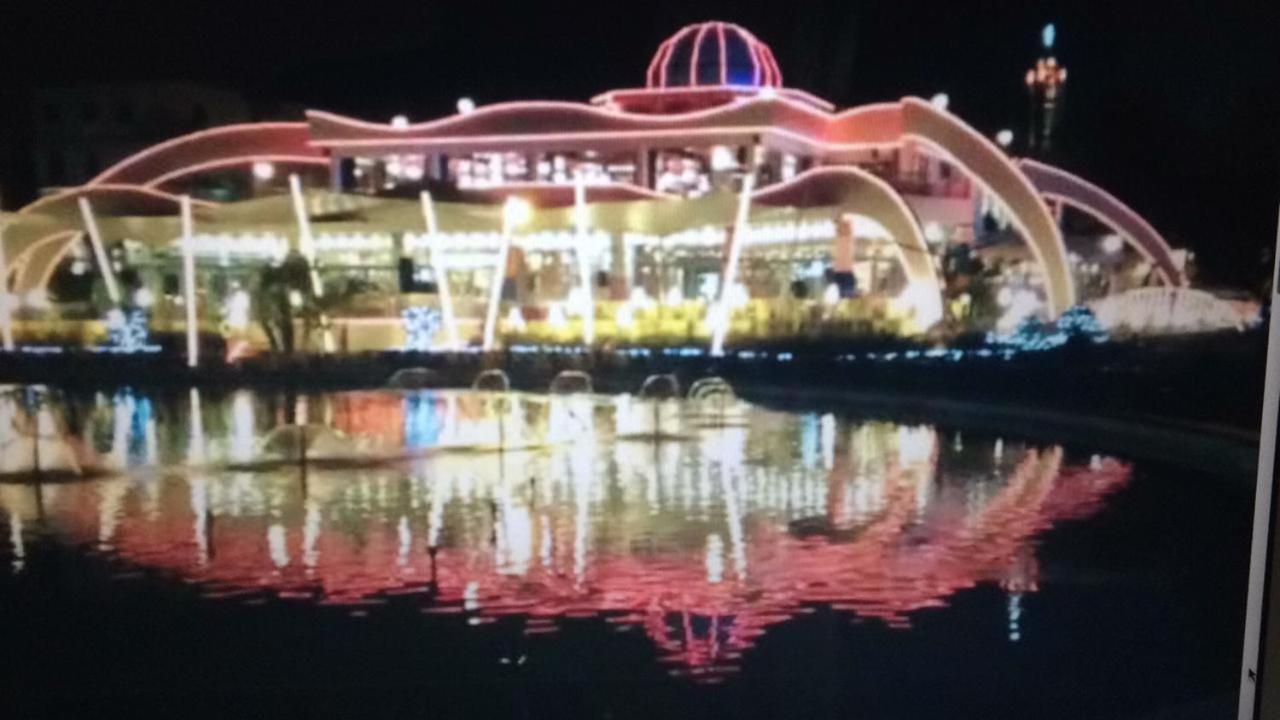 Skanderbeg Square Apartments 地拉那 外观 照片